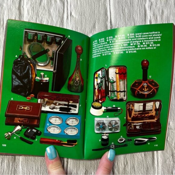 Vintage 1975 Birks Blue Book Christmas Gift Catalog Jewelry - Picture 5 of 8